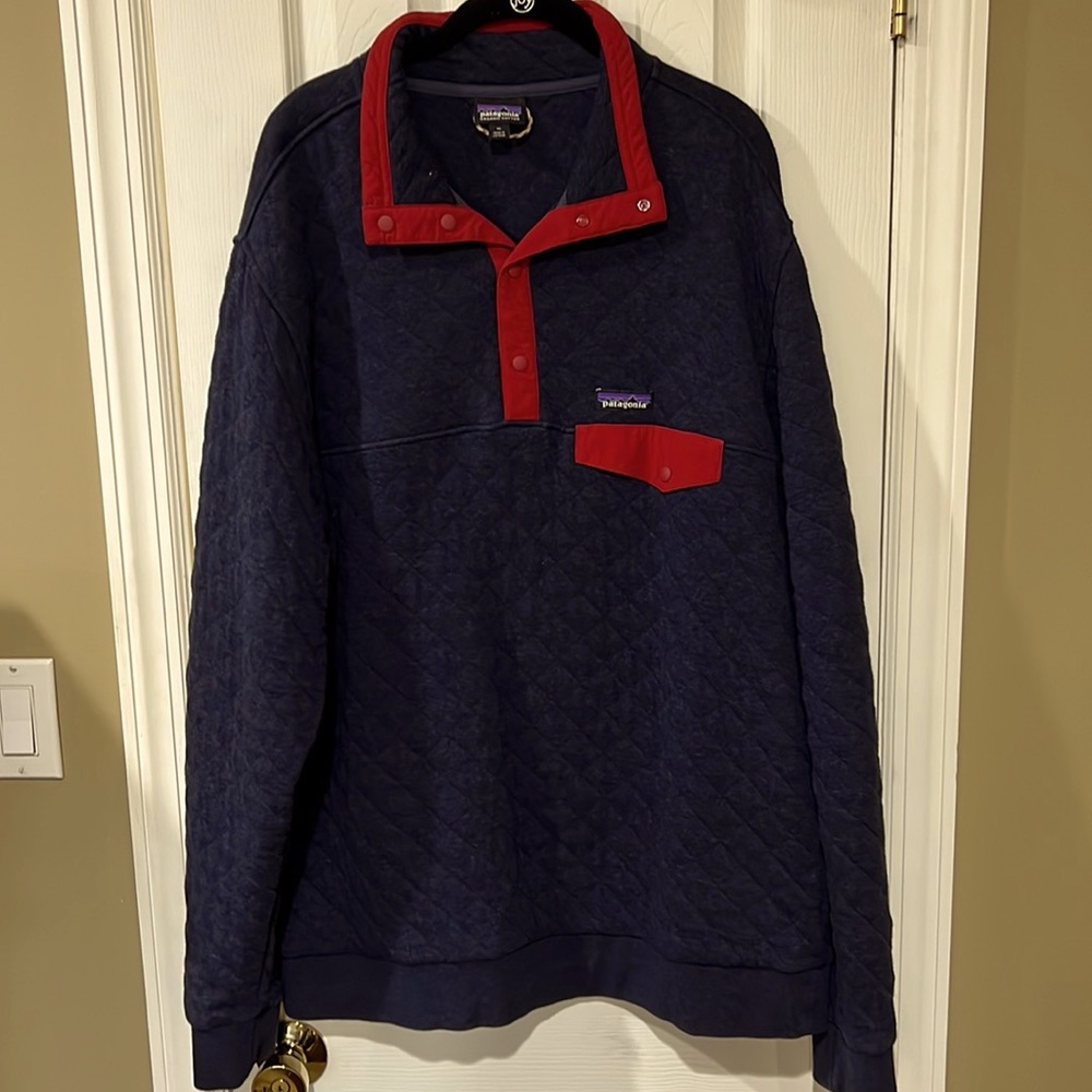 PATAGONIA diamond quilt snap-t- PERFECT condition color like first pic XL
